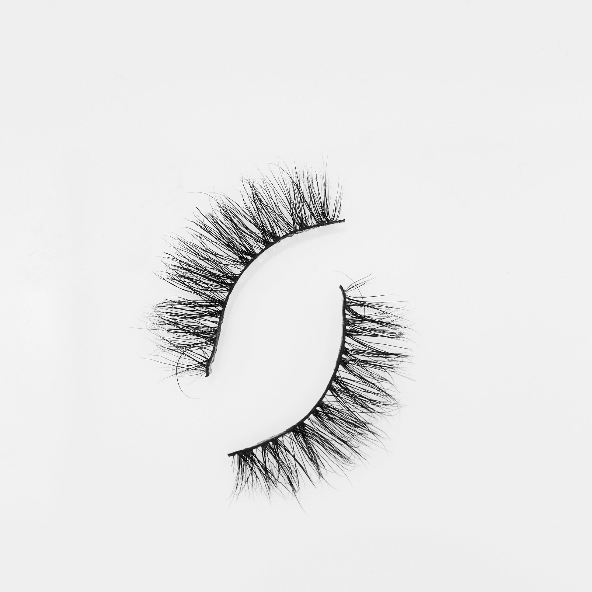 False Eyelashes Near Me | LOVELY Lashes | Crowned Belles