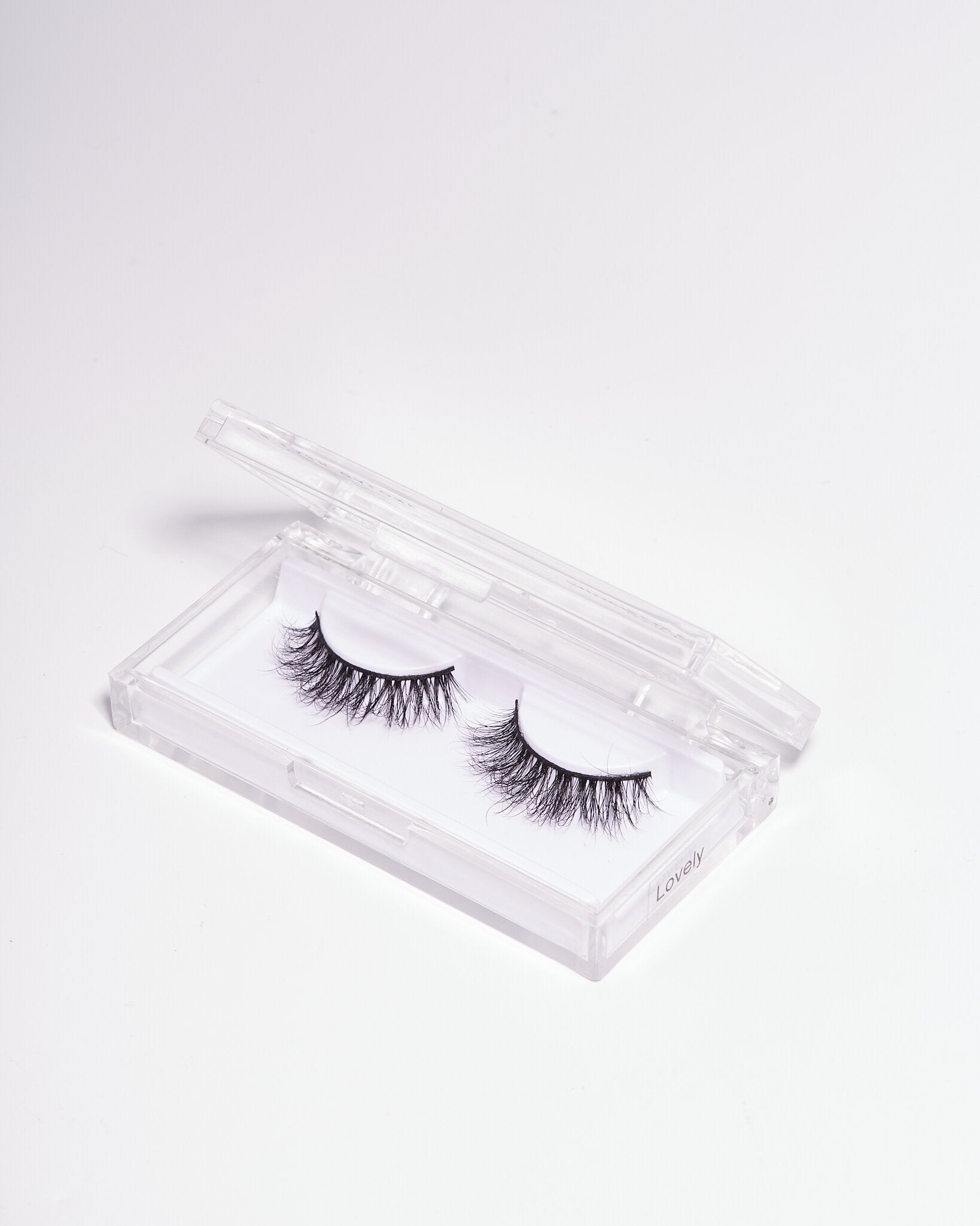 False Eyelashes Near Me | LOVELY Lashes | Crowned Belles
