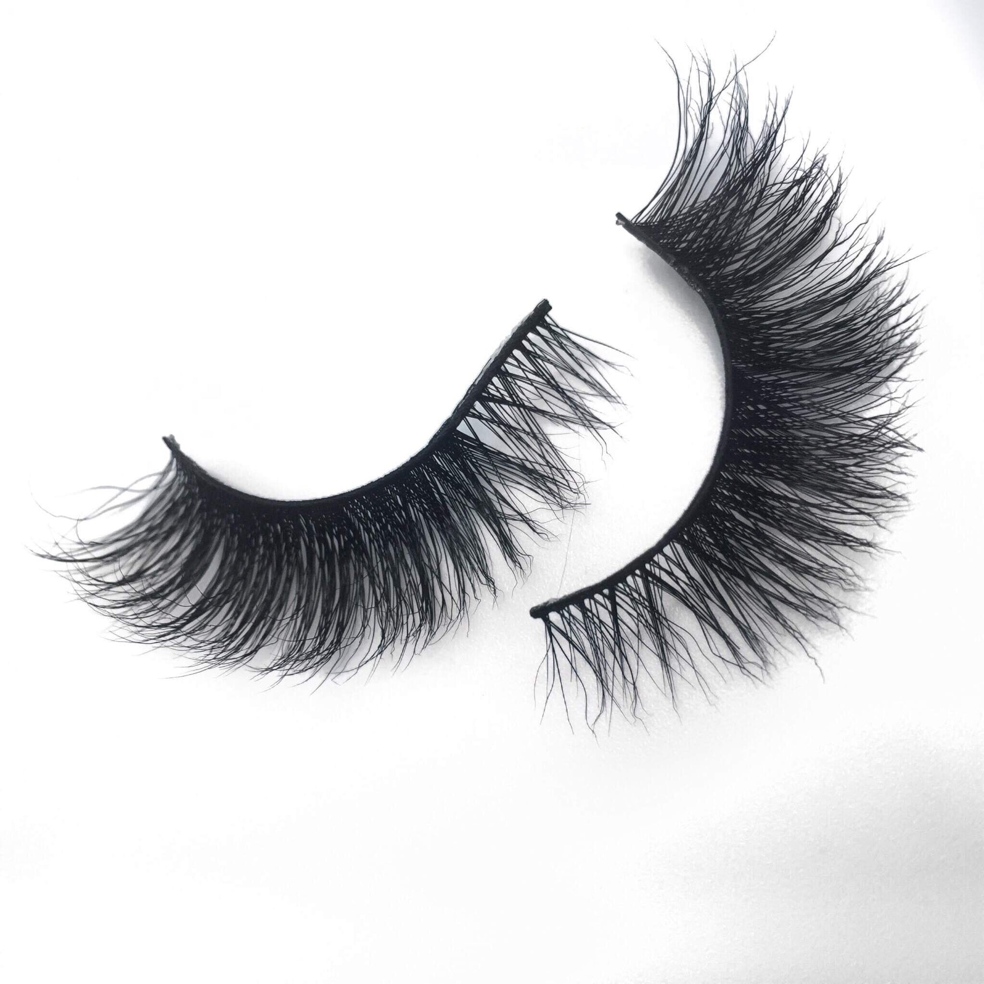 Best Eyelashes For Women's | False Eyelash | Crowned Belles