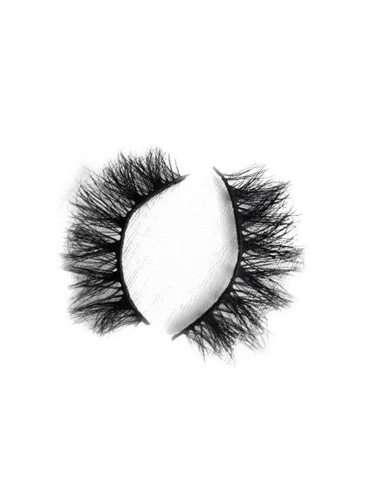 OUTSIDE Lashes